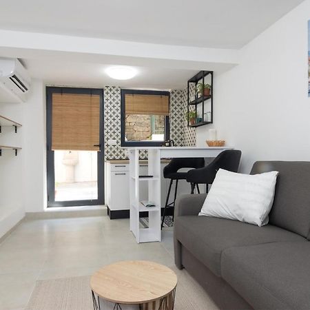 Studio Tina In Centar With Parking สปลิท ภายนอก รูปภาพ
